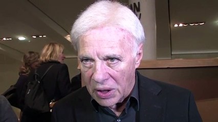 Guy Bedos accuse Marine Le Pen de faire la même campagne qu’Hitler