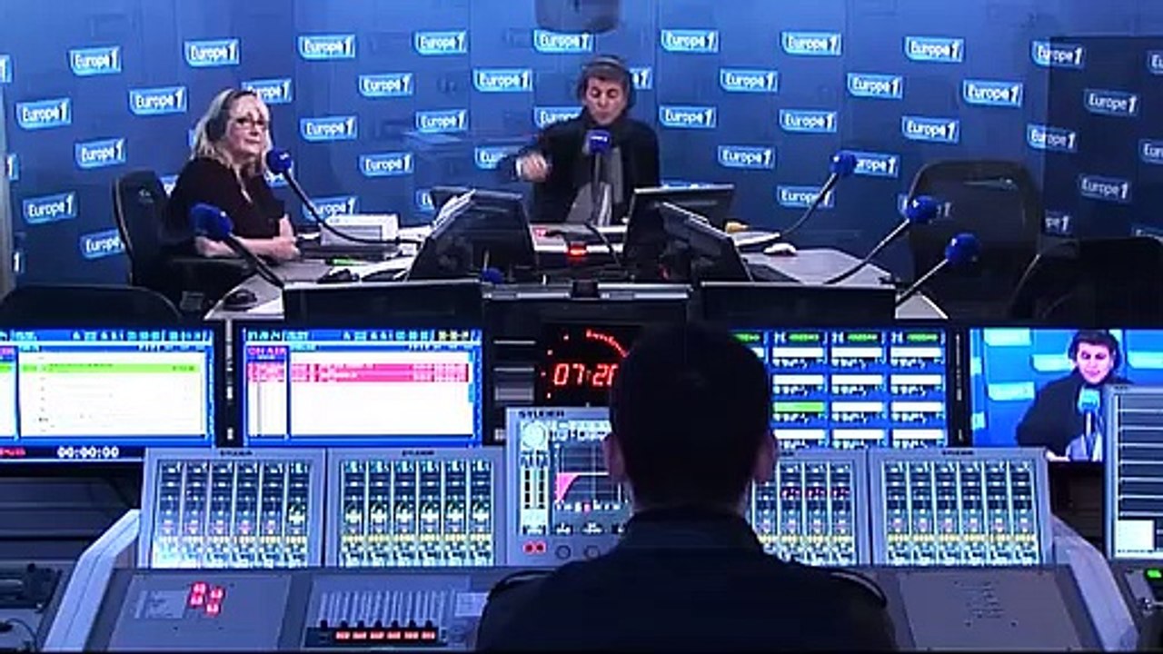 Le logement, Jean-Pierre Raffarin et les blagues de Thomas Sotto ... Voici le zapping matin !