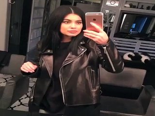 Exclu Vidéo : Britney Spears : Elle se prend pour une artiste peintre !