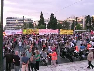 La Grèce attend sans illusions la visite d'Angela Merkel
