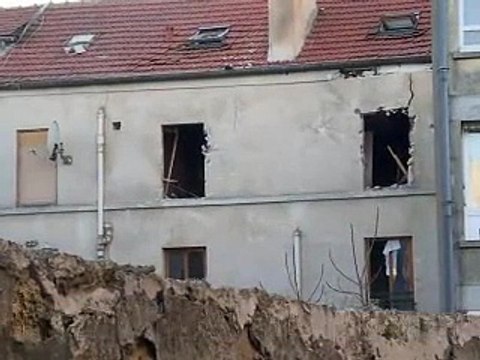 Attentats: l'enquête révèle des failles, ministres européens réunis à Bruxelles