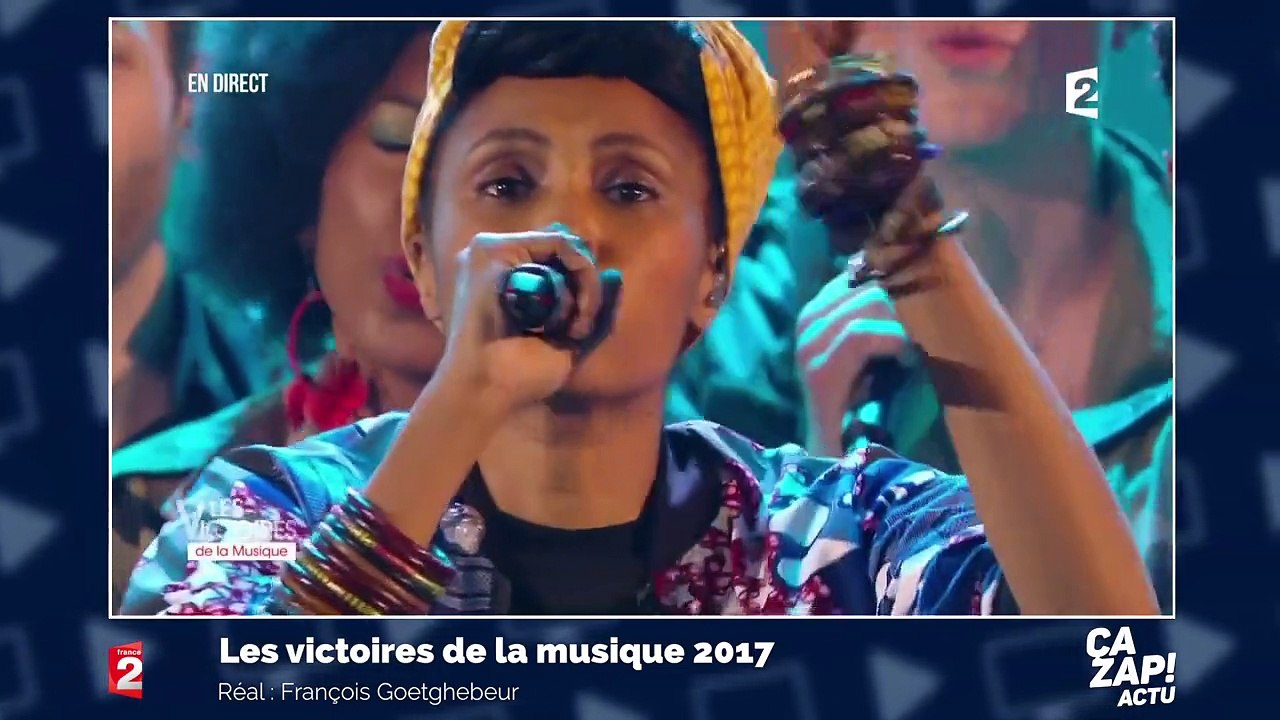 François Fillon danse à la Réunion