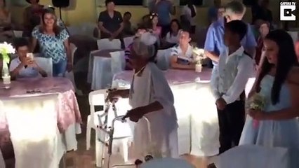 Public Buzz : A 106 ans, elle épouse un homme beaucoup plus jeune qu'elle !