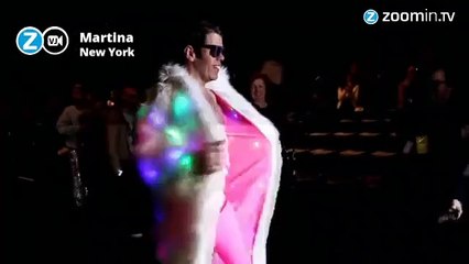 Karlie Kloss électrise le défilé Jeremy Scott