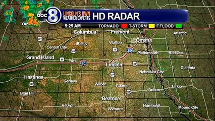 Etrange : un OVNI survole le sol américain pendant 45mn