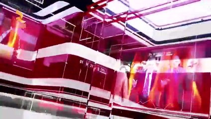 Le décolleté vertigineux d’une présentatrice télé affole les téléspectateurs en Albanie