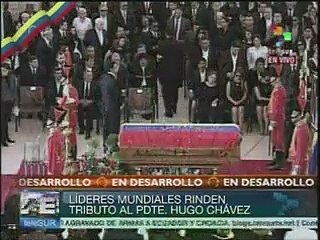 Venezuela: Maduro convoque une présidentielle après les obsèques de Chavez