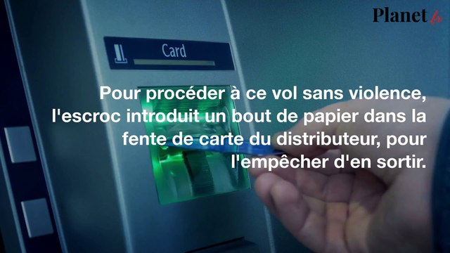 Distributeur de billets : l'autocollant qui doit vous mettre la puce à l'oreille