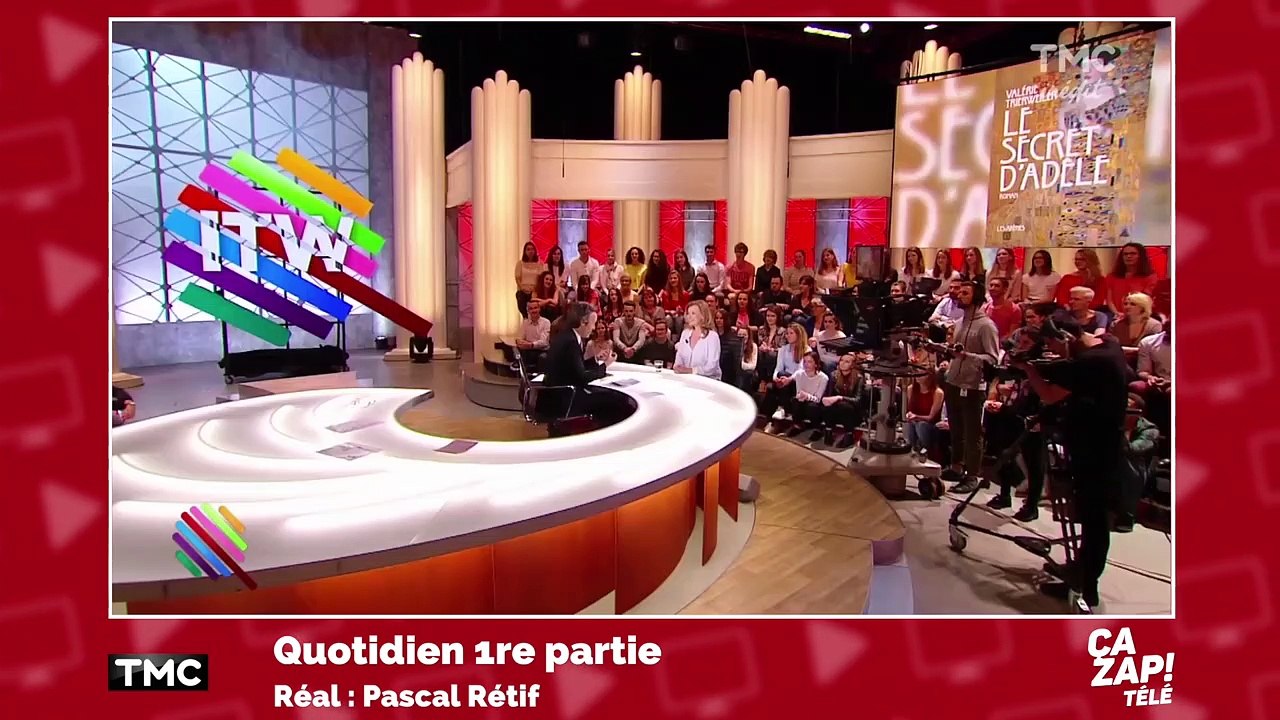 Le geste affectueux de David Pujadas après l'émouvant hommage de Léa Salamé en direct