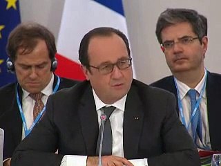 Paris promet 2 milliards d'euros à l'Afrique pour les énergies renouvelables