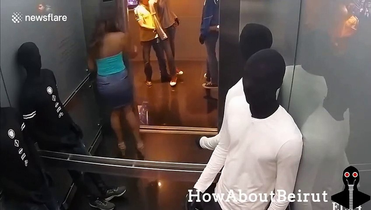 Gag effrayant : ces mannequins prennent vie dans l'ascenseur !