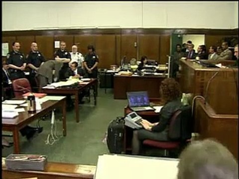 DSK s'apprête à sortir de prison vendredi et sera assigné à résidence