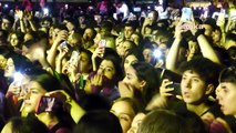 İzmir Enternasyonal Fuarı'nda Simge Sağın konser verdi