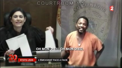 Etats-Unis : une juge reconnaît un ancien camarade de classe dans le box des accusés