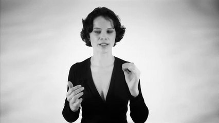 Cette chanteuse Allemande peut chanter deux notes en même temps !