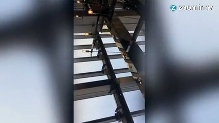 Suspendus entre la vie et la mort à 492 m, images choc!