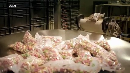 Cette vidéo sur les secrets de fabrication des bonbons va vous dégoûter
