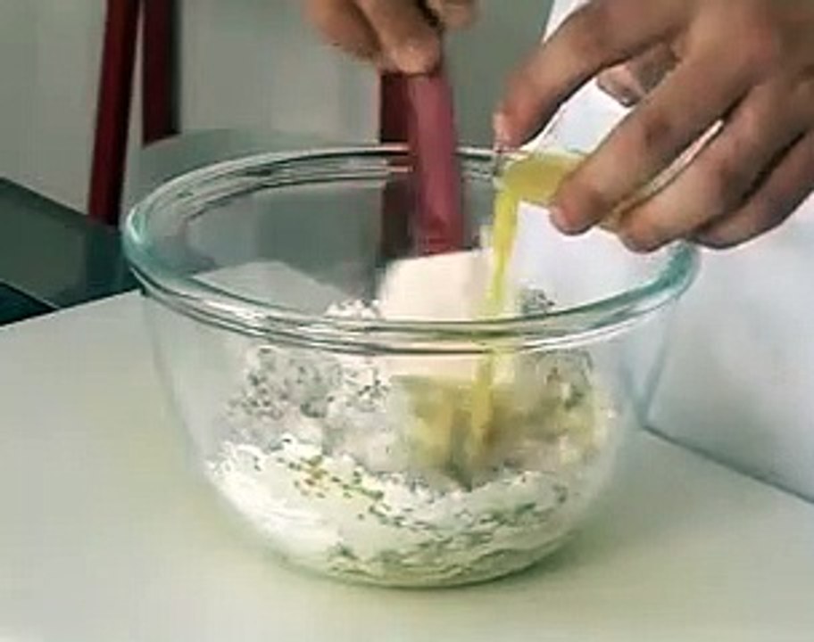 Mille-feuille de tuiles dentelles au sésame aux fruits rouges