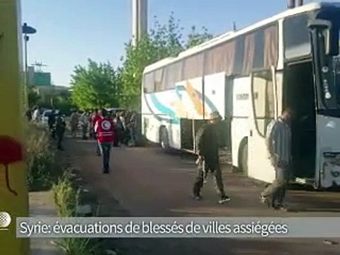 Syrie: 500 blessés et malades évacués de villes assiégées