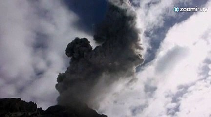 Pérou: Ubinas, un volcan toujours en activité