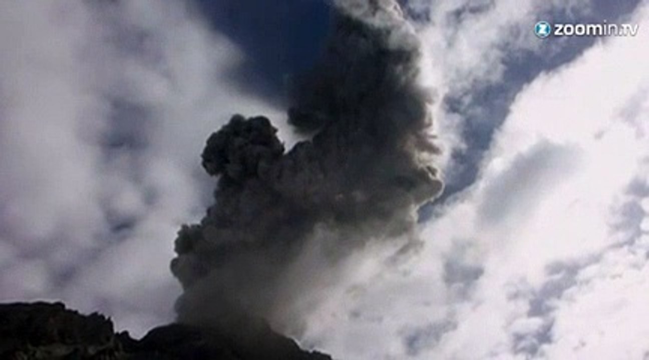 Pérou: Ubinas, un volcan toujours en activité