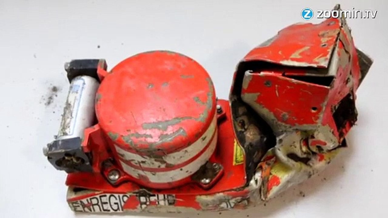 Crash A320 : un des pilotes coincé hors du cockpit