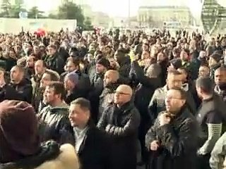 Manifestations de taxis en Ile-de-France: un blessé, 24 interpellations