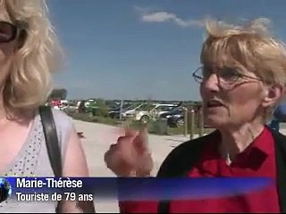 Au mont Saint-Michel les touristes ne veulent pas marcher pour le commerce
