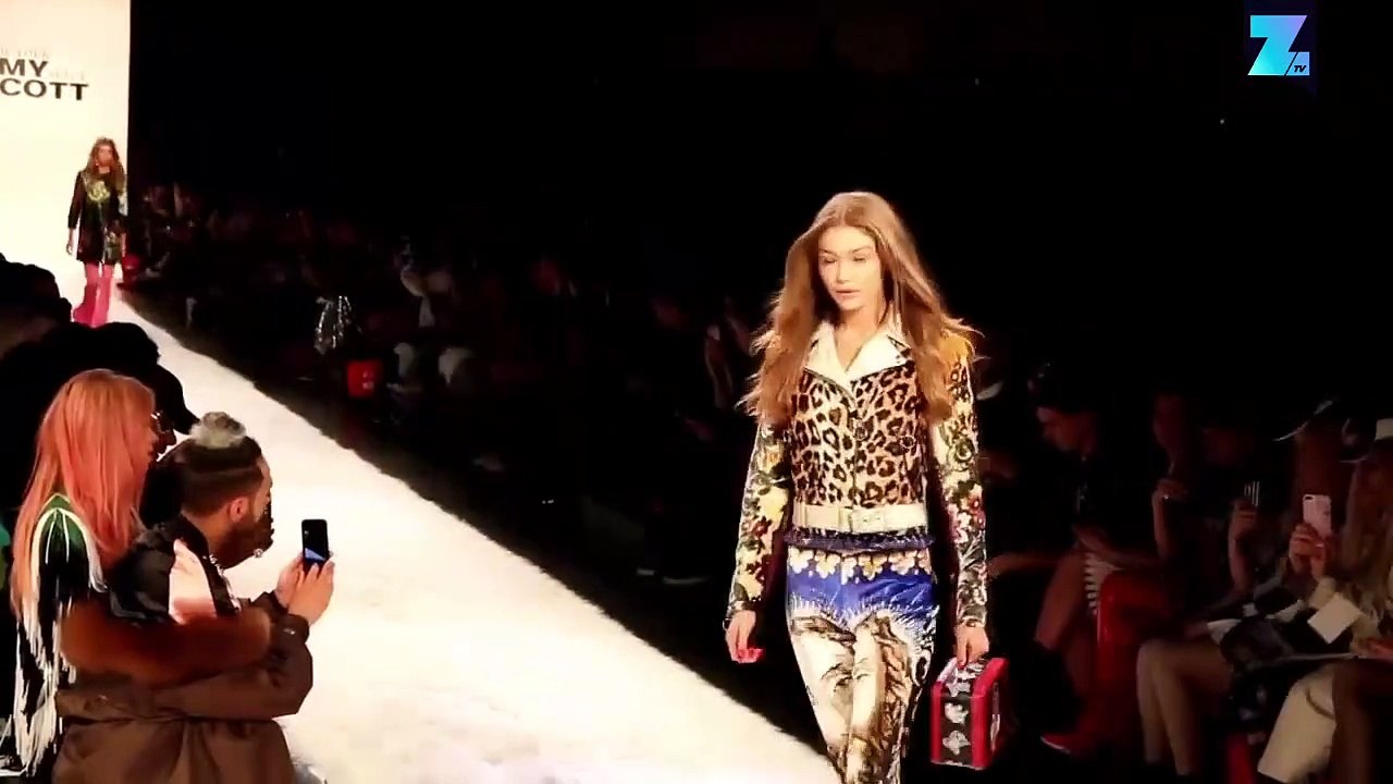 Gigi Hadid continue sa tournée triomphale