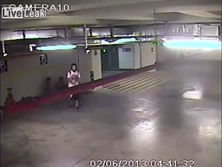 Des jeunes trucs tabassés par des policiers dans un parking