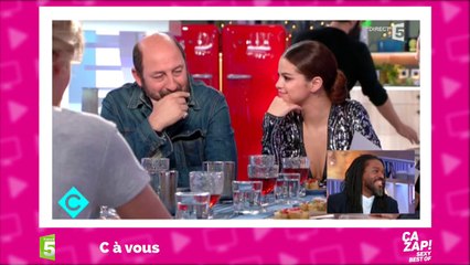 Kad Merad troublé par le décolleté de Selena Gomez