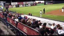 Un OVNI filmé pendant un match de baseball !