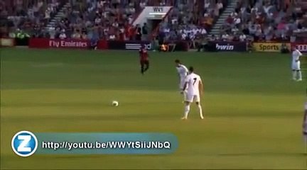 Cristiano Ronaldo casse le bras d'un enfant!