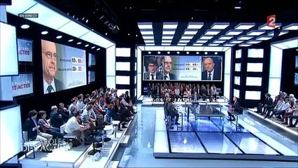 Alain Juppé ému devant les résultats d'un sondage en direct