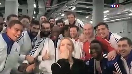 Mondial de handball : quand les Experts déshabillent un envoyé spécial de TF1