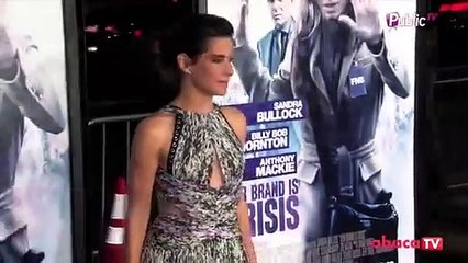 Exclu vidéo : Amal et George Clooney : Moment en amoureux sur le red carpet !