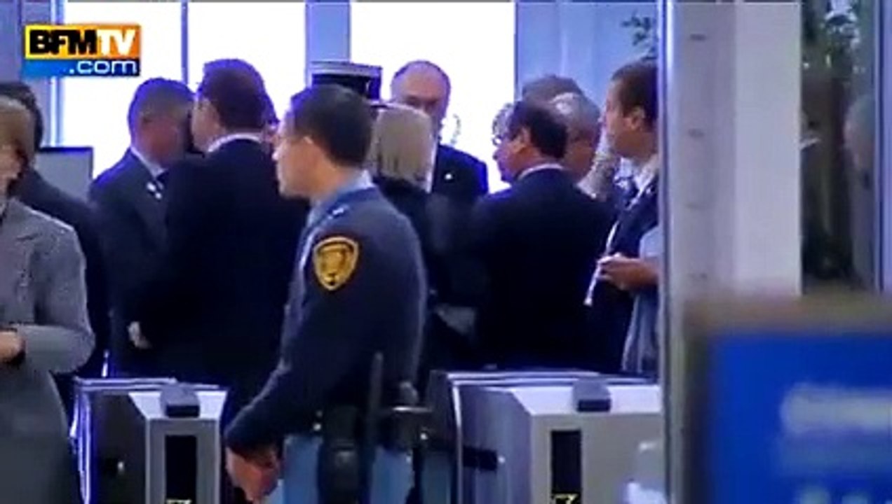 François Hollande fait demi-tour pour éviter Ségolène Royal