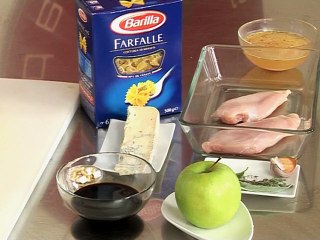 Salade de Farfalle, poulet au vinaigre balsamique