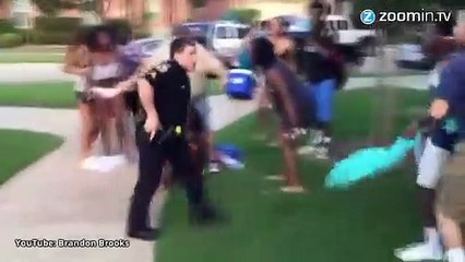 Images choc : ce policier agresse une adolescente noire