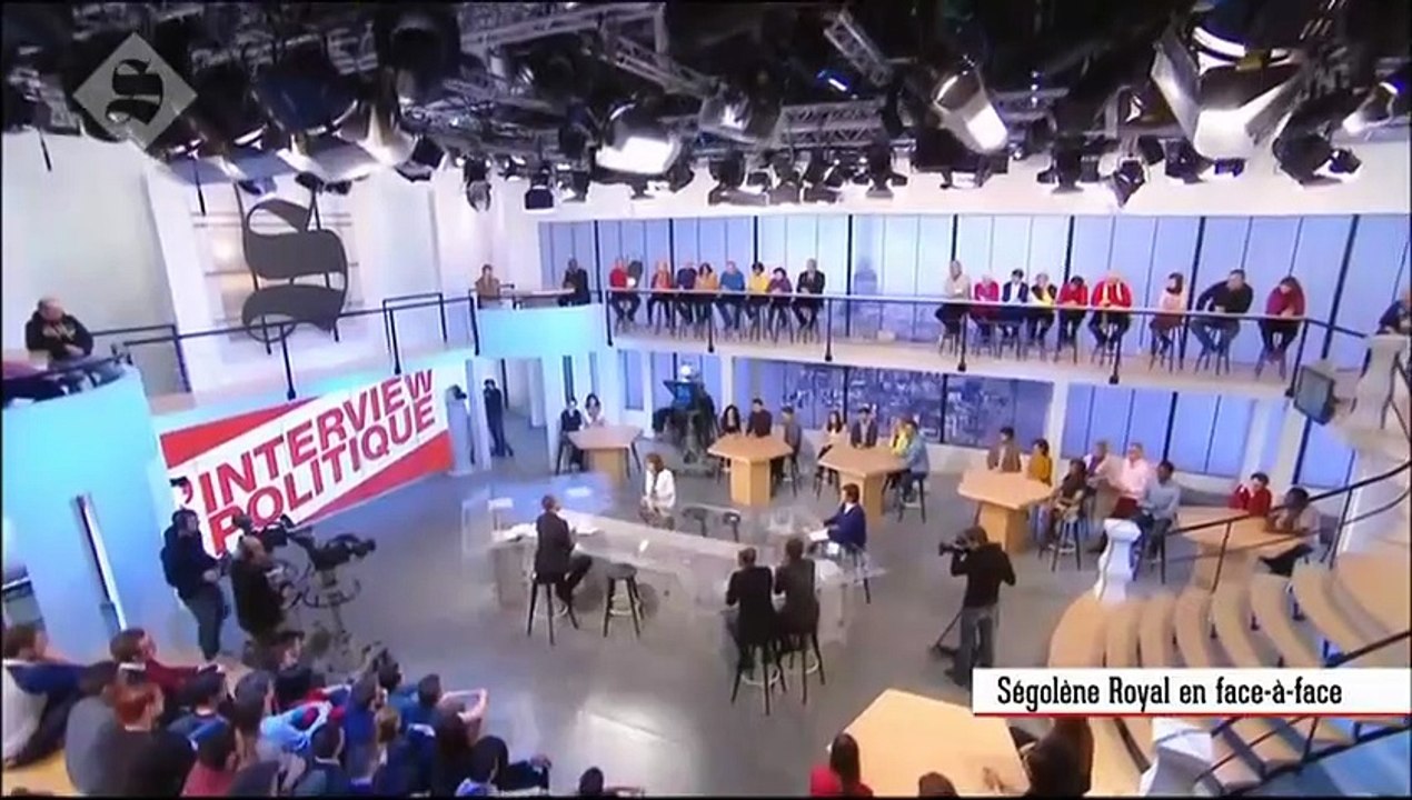 Ségolène Royal quitte le plateau du Supplément de Canal +