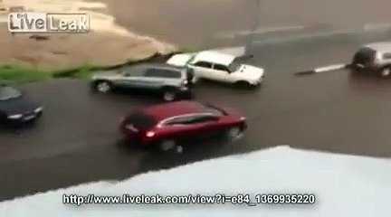 Russie : les routes craignent la pluie...