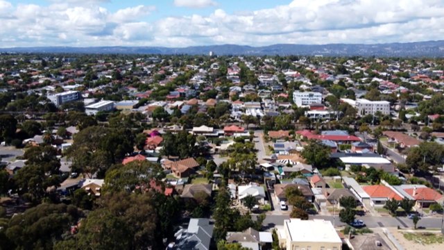 Proptrack data shows housing affordability at 30-year low – 13 percent of average earners able to buy a property