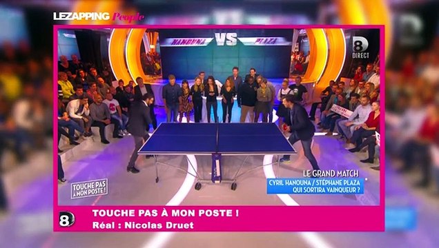 Estelle Denis très mal à l'aise en direct dans Touche pas à mon sport !
