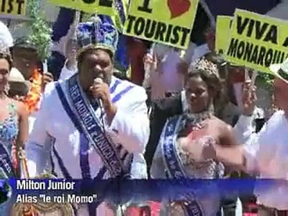 Le roi Momo reçoit les clés de Rio et lance le carnaval