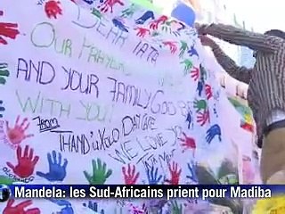 Afrique du Sud: Mandela sous assistance respiratoire, Zuma annule un voyage