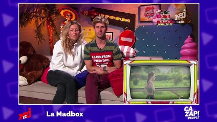 Daphné Bürki se jette dans le public des Victoires de la musique