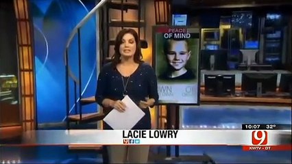 Un père reconnait le visage de son fils mort sur une photo