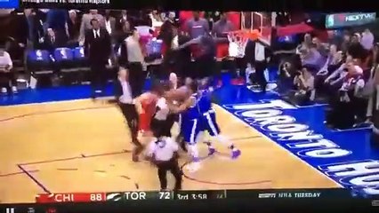 Public Buzz : Une énorme bagarre éclate en NBA entre Robin Lopez et Serge Ibaka