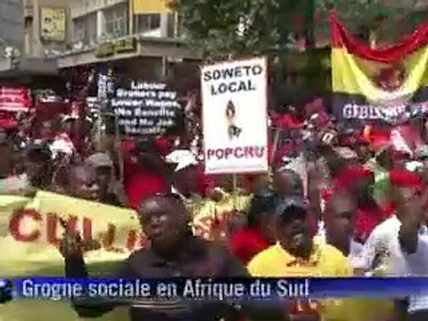 Afrique du Sud: des dizaines de milliers de manifestants défient l'ANC