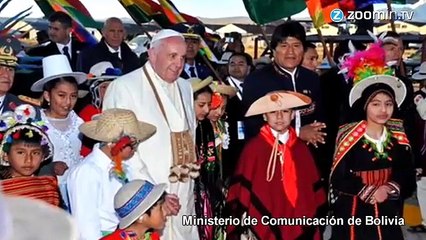 Bolivie : le Pape a mâchonné de la coca, une première